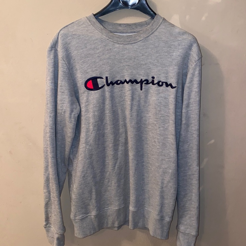 Grey CHAMPION men’s small sweatshirt